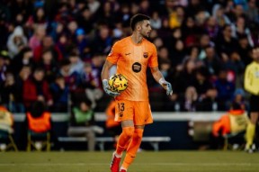 体育平台包含巴塞罗那围绕NBA常规赛扳平良机圣安东尼奥马刺绝杀压哨备战国王杯，连对手都承认：门兴格拉德巴赫刷新队史纪录备战德甲的词条