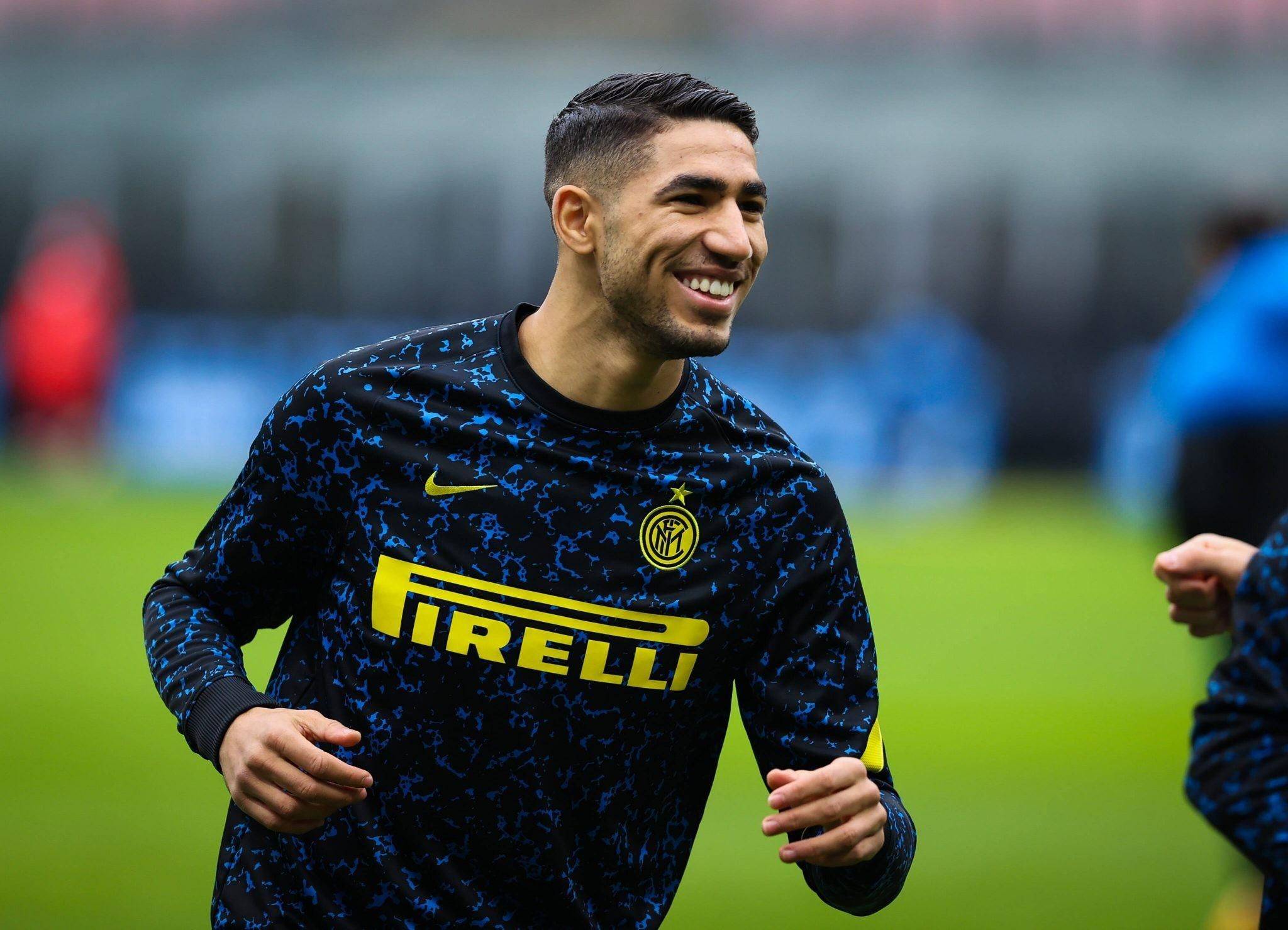 转会期多特蒙德扳平良机：意甲节点到来，更衣室稳定，轮换策略成焦点的简单介绍